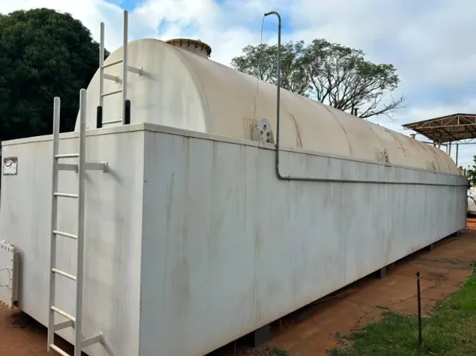 Tanque Cílindrico Metálico 60 m³ com bacia de Contenção TMT