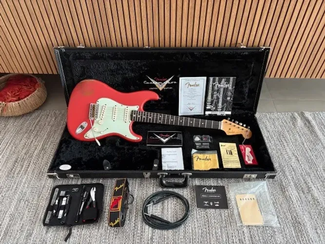 guitarra fender custom shop 59 relic limited edition com case e tags