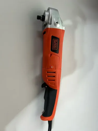 Politriz 5 polegadas black Decker WP-600K