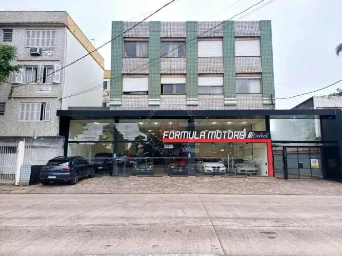 Loja com 730m² e 6 vagas para locação no bairro São João em Porto Alegre