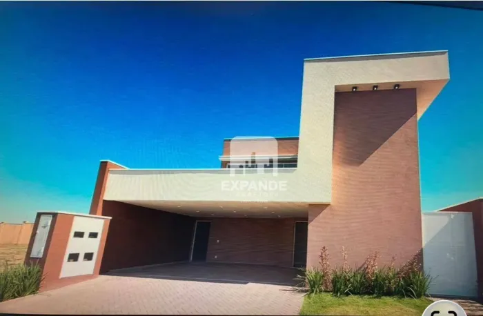 IMÓVEL DE ALTO PADRÃO CONDOMINIO FECHADO.