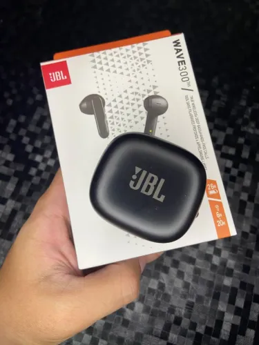 Fone de ouvido sem fio - fone JBL - com bateria que dura até 5 horas