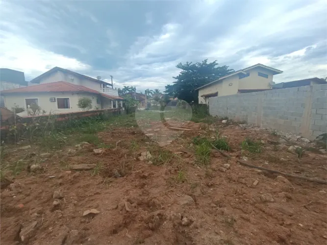 Terreno à venda em Morada da praia - SP