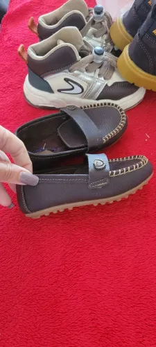 Sapatos infantis