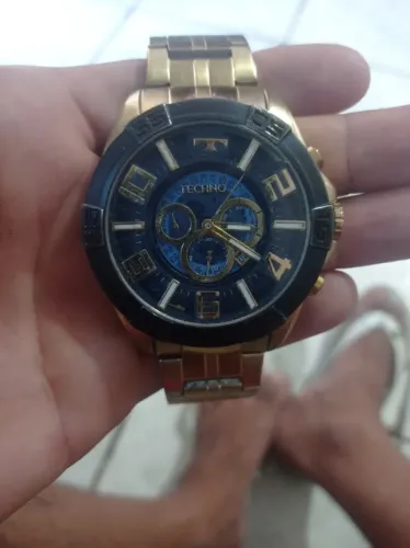 Relógio Techno