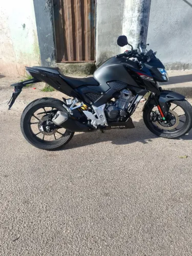 VENDO HONDA CB 300F TWISTER [25/25] - BAIXA KM - ASSUMIR FINANCIAMENTO