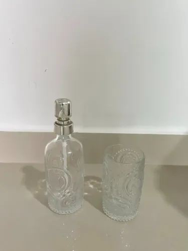 Kit Dispenser Sabonete Líquido e Copo Porta Escova