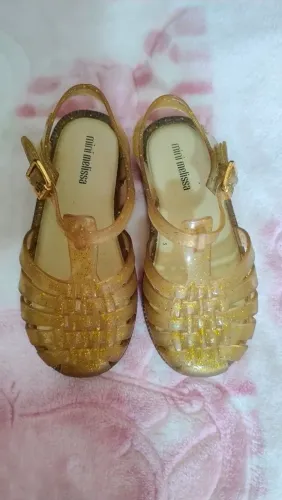 Mini melissa dourada brilho n?25