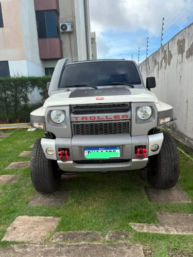 Troller T-4 4X4 3.2 20V TDI Cap. Rígida Diesel 2016