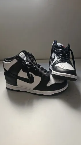 Tênis Nike Dunk High Panda - Feminino Numeração 7US - Novo, sem caixa