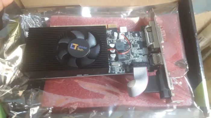 Placa de video ge force gt 730 128bit 4gb