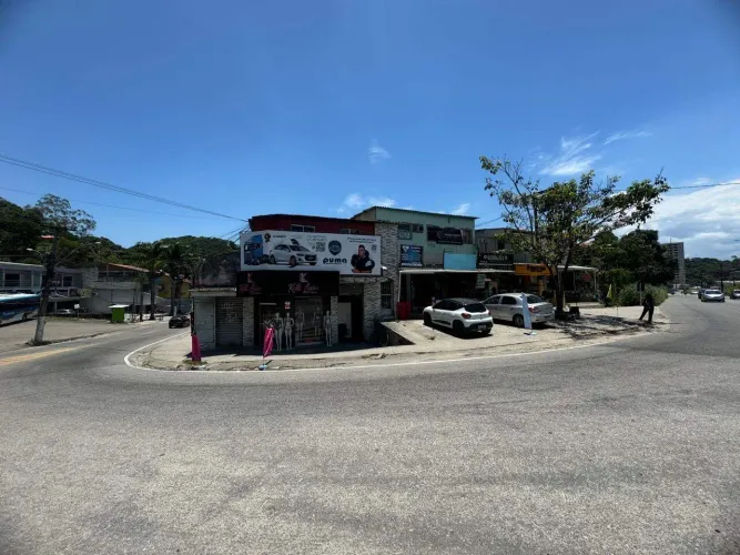 Sala Comercial de 20 m² para Aluguel em Rio do Ouro, São Gonçalo 1 Banheiro