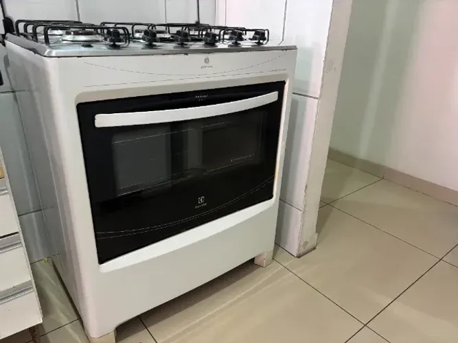 Fogão Electrolux Ultrachama 5 bocas
