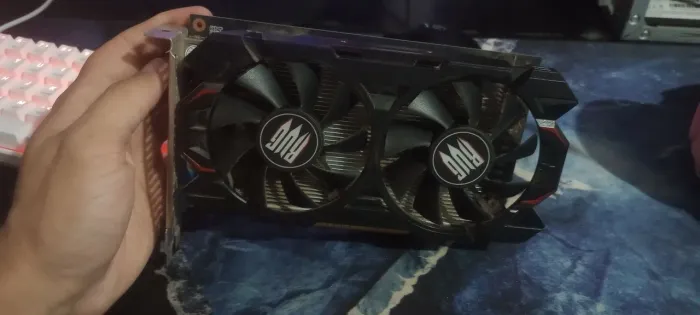 GTX 750 4GB