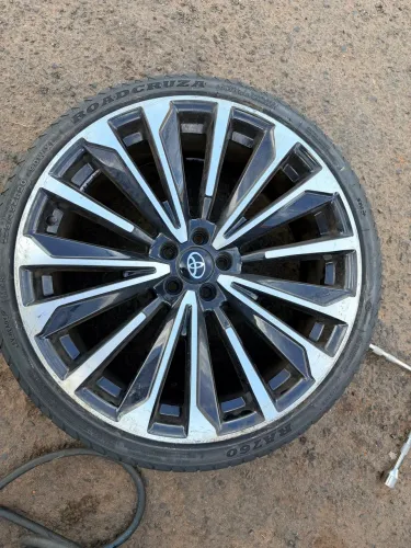Rodas Toyota Aro 20 5 Furos