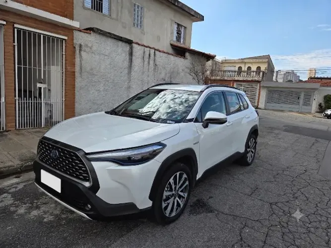 Toyota Corolla Cross XRV 1.8 16V Aut.(híbrido) 2024