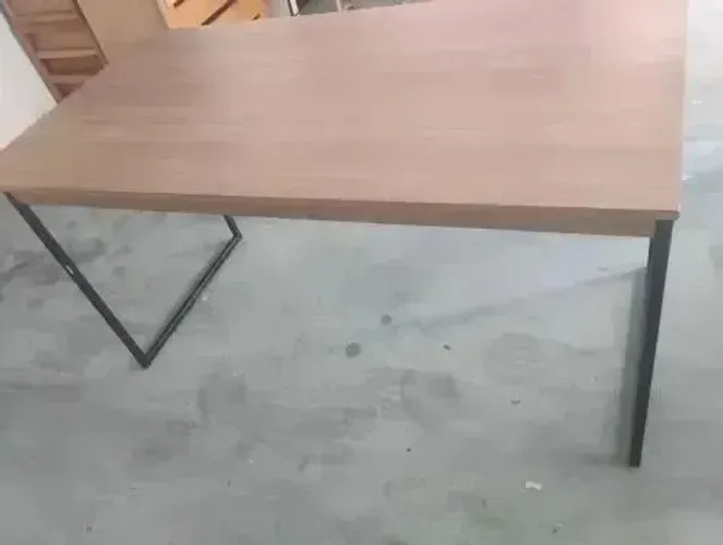 Mesa de jantar 1.36x72 cm