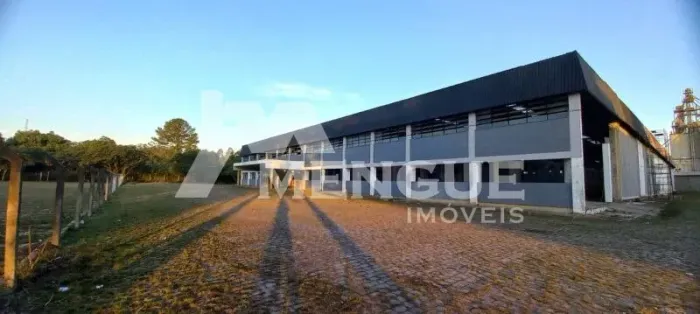 Aluga-se depósito bairro Industrial de Canoas com 6.452m² por R$ 95.500,00.