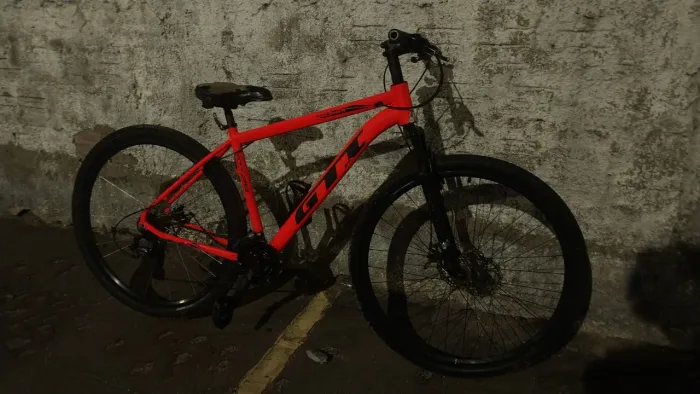 Bicicleta aro 29 boa
