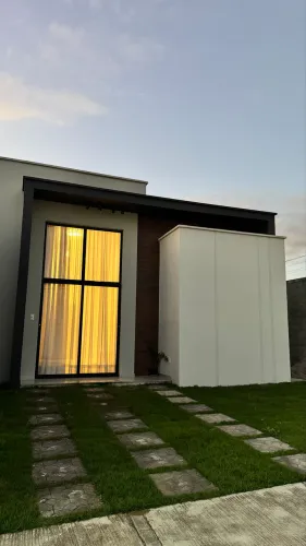 CASA PRA LOCAÇÃO DENTRO DE CONDOMÍNIO COM 2/4
