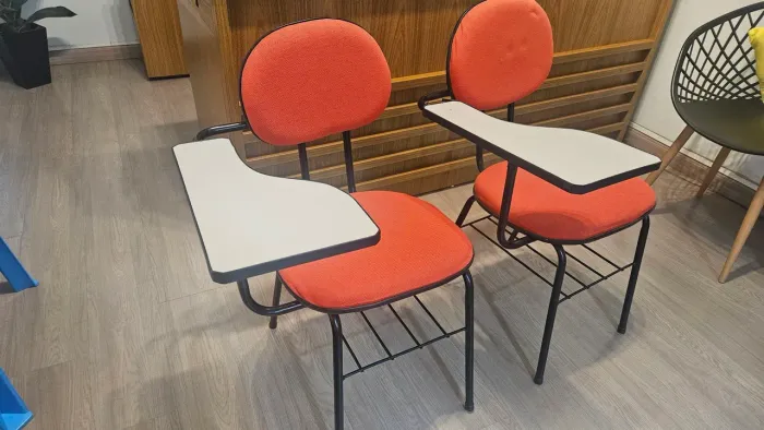 Cadeiras universitárias