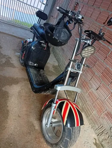 Scooter elétrica *