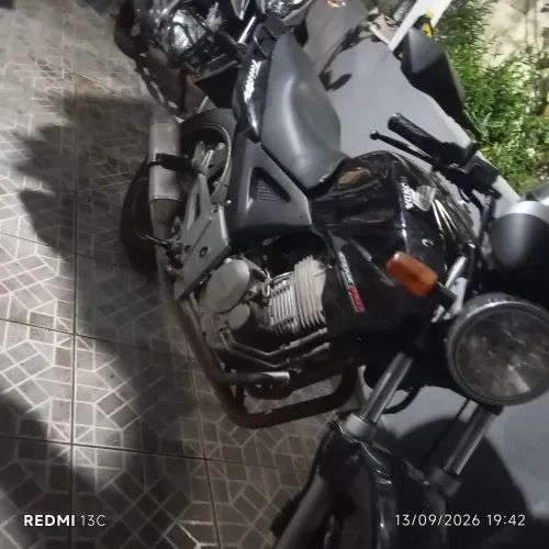 Cbx Twister 250