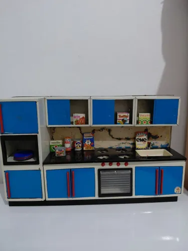 Cozinha nfantil para casa de bonecas Banesa