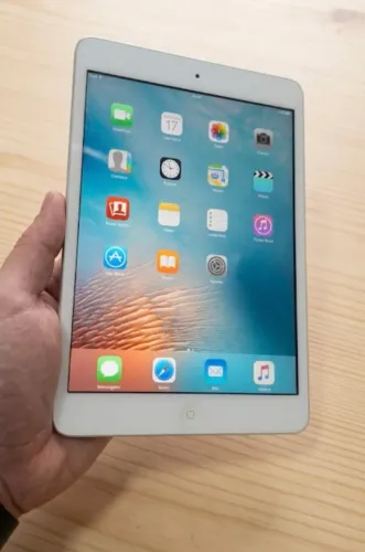 Ipad mini impecavel acompanha carregador capinha 