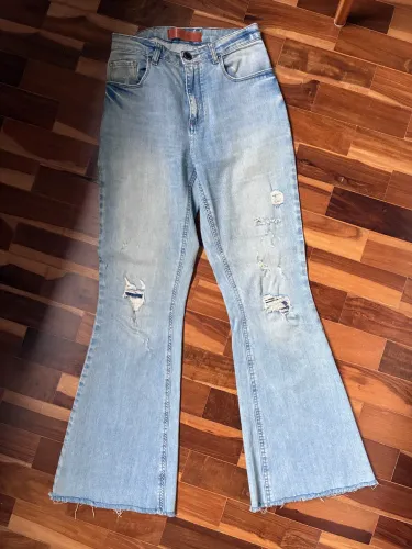 Calça jeans Shoulder e Maria Filó