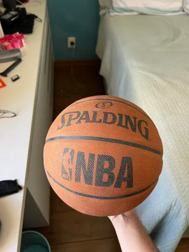 Bola Spalding NBA