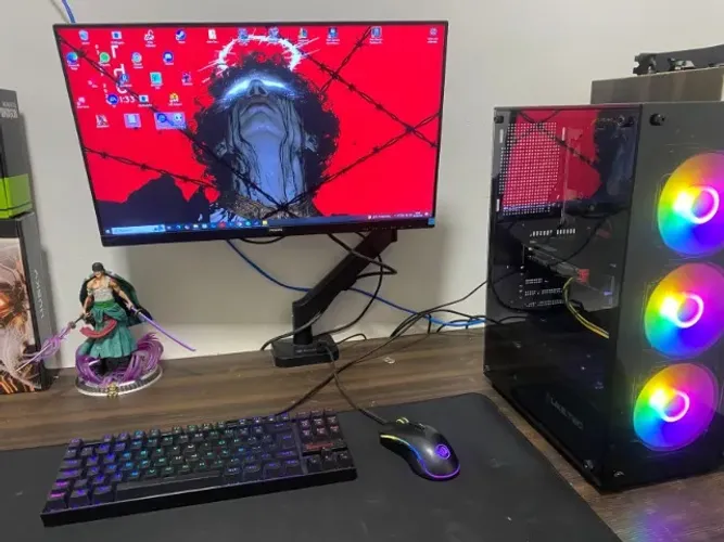 Pc Gamer Completo Ryzen 5 5600 / RX 580 / Monitor 24" 75Hz + Kit Redragon