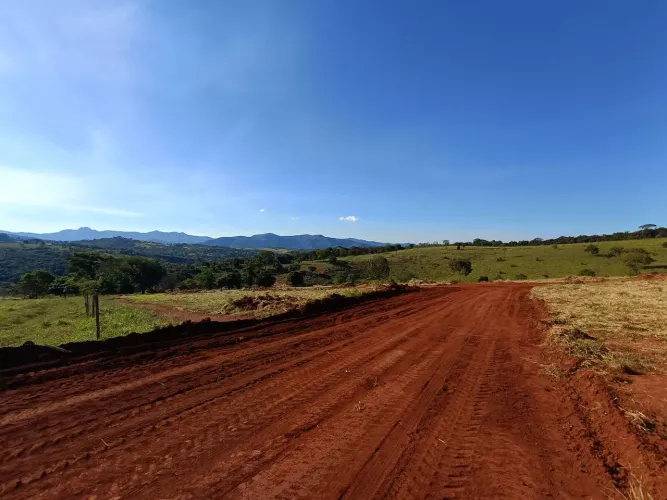 CHÁCARAS CONDOMÍNIO TRÊS BARRAS EM RIO MANSO