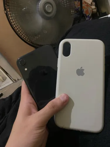 Vendo iPhone XR black sem defeitos e pegando tudo