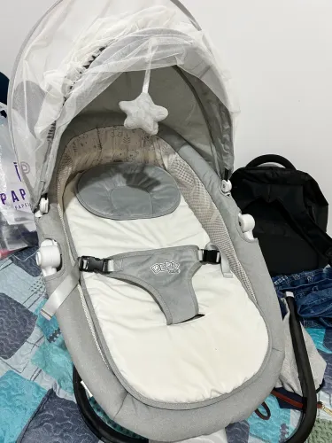 Cadeirinha para bebê elétrica