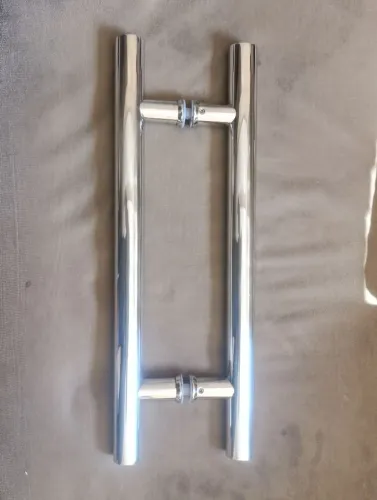 Puxador de Porta Cromado.