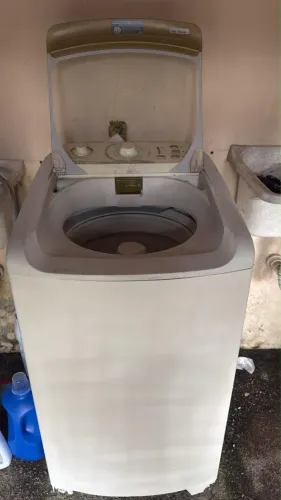 Máquina de lavar por R$ 600,00