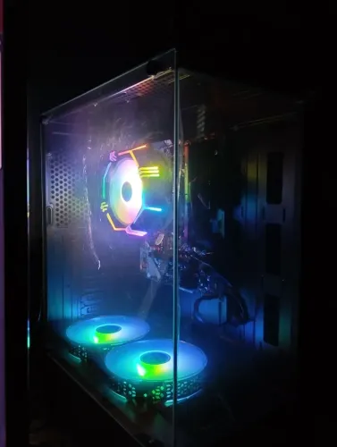 Vendo PC com apenas 1 mês de uso