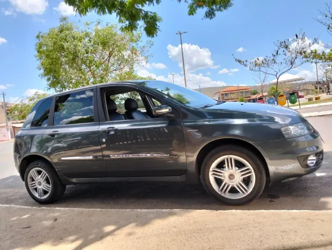 Fiat Stilo 1.8/ 1.8 Connect Flex 8V 5P 2008