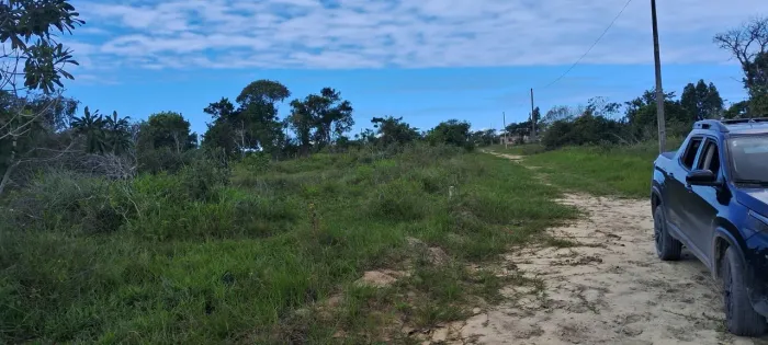 Terreno em Prado BA a 500 metros da praia amendoeiras