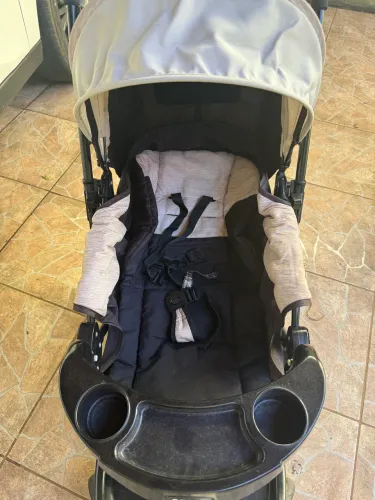 Vendo carrinho bebê