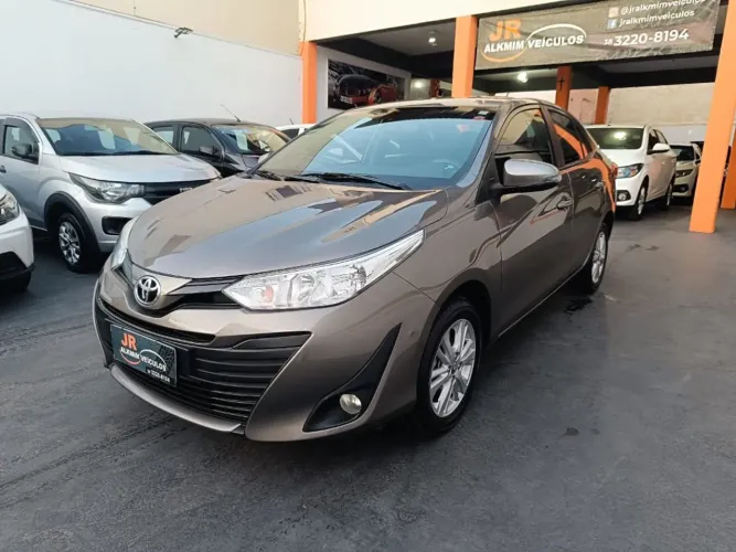 Toyota Yaris XL Sedan 1.5 Flex 16V 4P Aut. 2019
