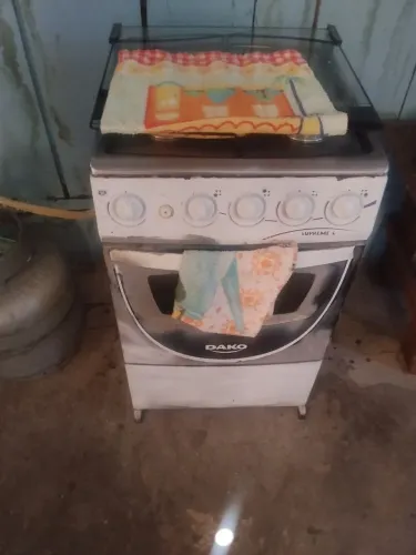 Vendo fogão.