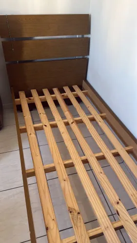 Cama solteiro + estrado