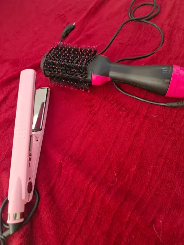 Escova rotativa e chapinha