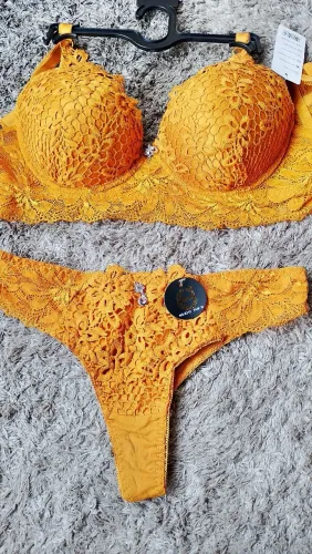 Linda lingerie