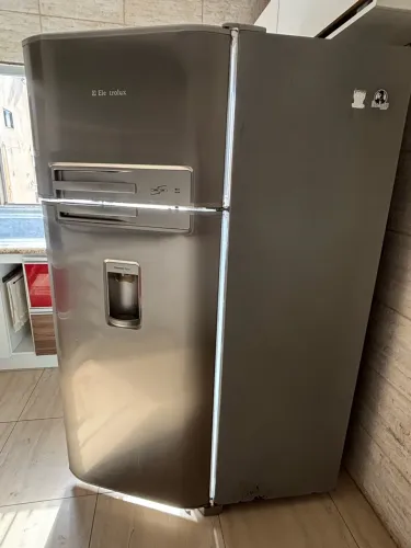 Vendo geladeira DC50X (Refrigerador Duplex)