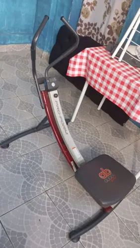 Vendo aparelho de academia Ab Glider Sport