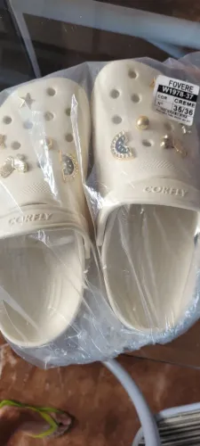 Crocs corfly Creme/ Babuche 