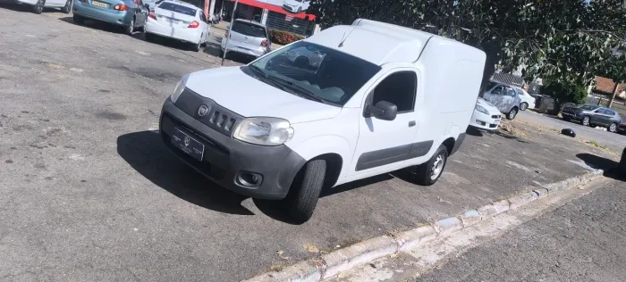 Fiat Fiorino Furgão Work. Hard 1.4 Flex 8V 2P 2017